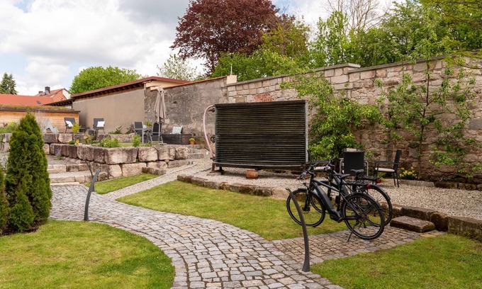 Rauhenebrach Condo | Stylish vacation apartment -Darre- in the old brewery