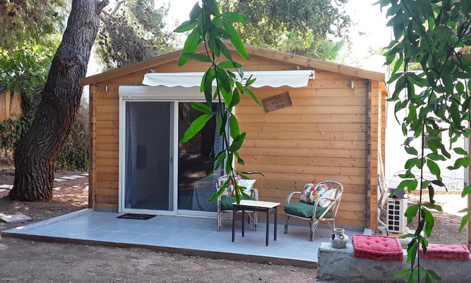 Nea Erithraia Ski Chalet | Stylish Wooden Chalet suburbs Athens