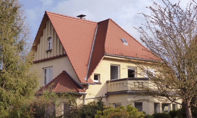 Wahlsburg Apartment | Stylishly renovated accommodation in the 'Villa Siemon' just 2 minutes from the Weser cycle path