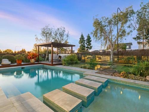 Rochedale House | Sublime Contemporary Designer Villa with Pool and Sauna
