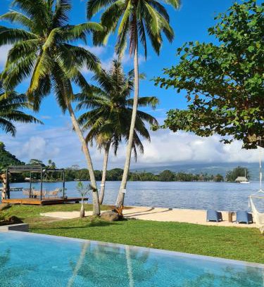 Teva I Uta House | Sublime Tahiti Beach Retreat