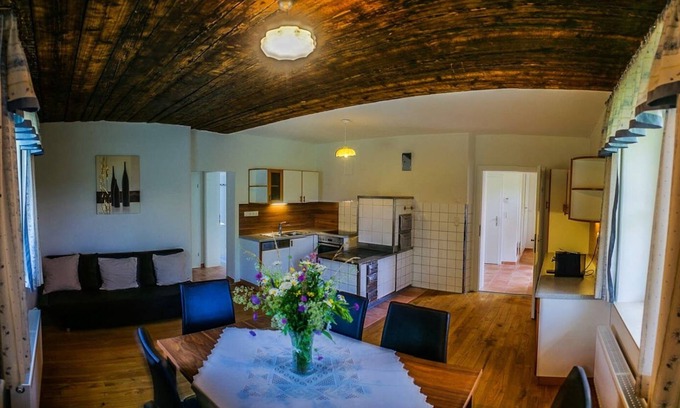 Glanz an der Weinstrasse House | Suchen Sie Ruhe und Erholung? Dann Sind Sie bei uns Genau Richtig