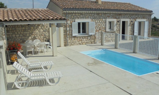 Gras Villa | Sud Ardèche, Villa en Pierres Avec Piscine Privée