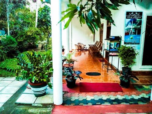 New Town House | Sudu Neluma Home Stay