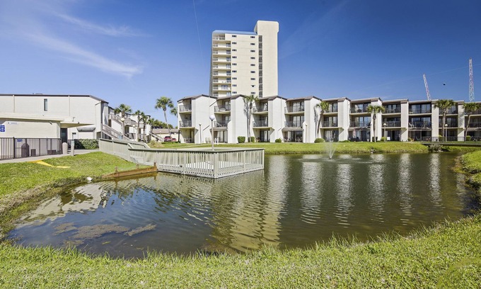 Panama City Beach Condo | Sugar Beach by Book That Condo