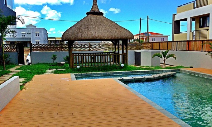 Wolmar Apartment | Sugareef 3-Bed Apartment in Flic en Flac
