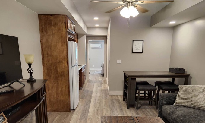 Rawl Apartment | Suite 3 @RidgeRunners ~ 1 mile to Hatfield McCoy Trail Head #1