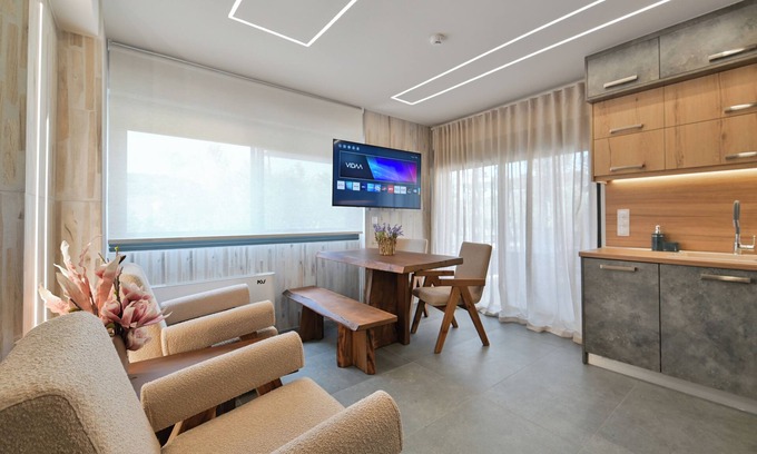 Meganisi Apartment | Suite 5 – Elegant & Serene Hideaway | September15 Suites