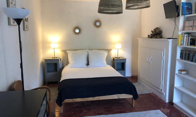 Les Ormes Bed & Breakfast | Suite en Chambre d'hôtes La Vigenna