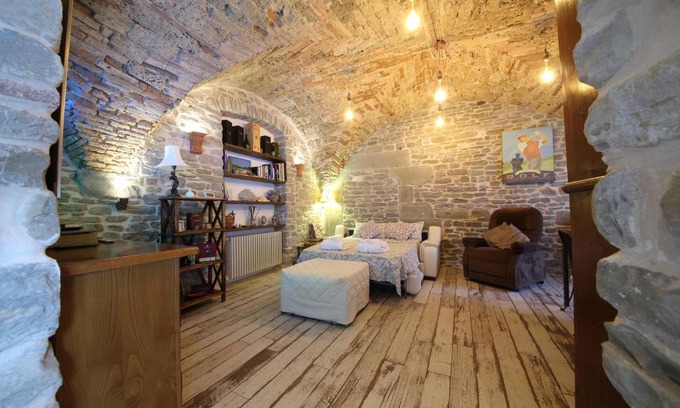 Marradi Apartment | Suite in Grotta nell'Alto Mugello a MARRADI