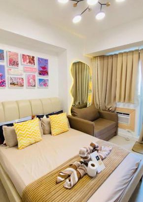 Bacolor Hotel | Suite In The Bali By Lucky A at Azure North San fernando Pampanga