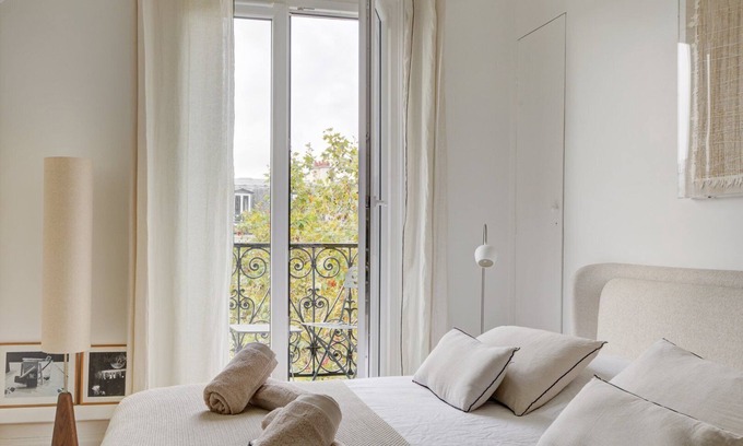 Quartier Sainte-Marguerite Apartment | Suite Voltaire - Superb apartment