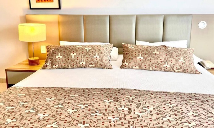 Pina Apartment | SUITE WITH BALCONY WITH VIEW OF THE MANGROVE AND PART OF THE SEA