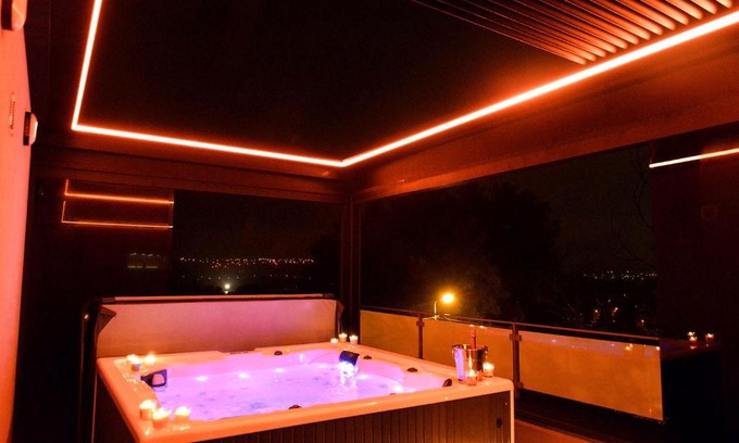 Oupeye Apartment | SuiteDreams - Sky Suite - Liège