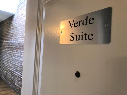 Culpeper Hotel | Suites at 249