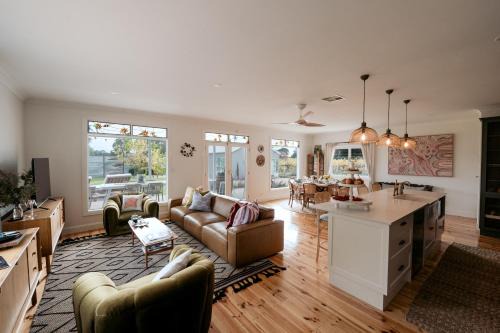 McLaren Vale House | SULTANA - Maximalist Accommodation