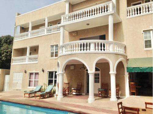 Senegambia Apartment | Summer Grove Villa