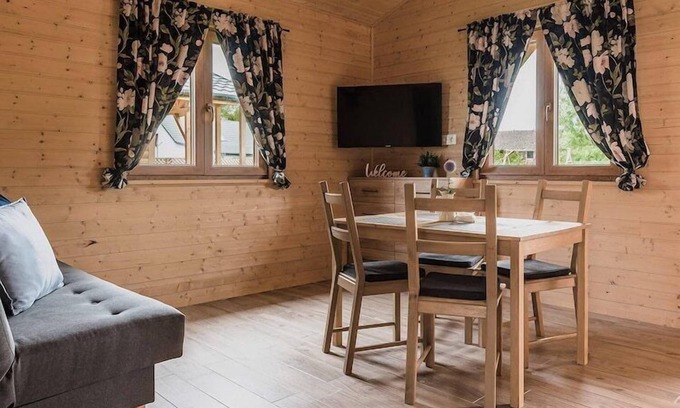 Swierzno House | Summer House by the Sea with BBQ and Playroom