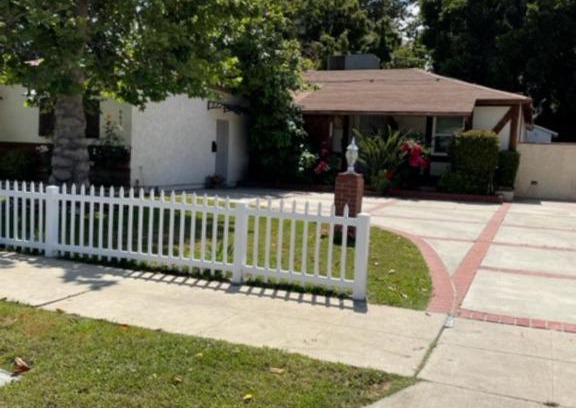Reseda House | Summer Leaf