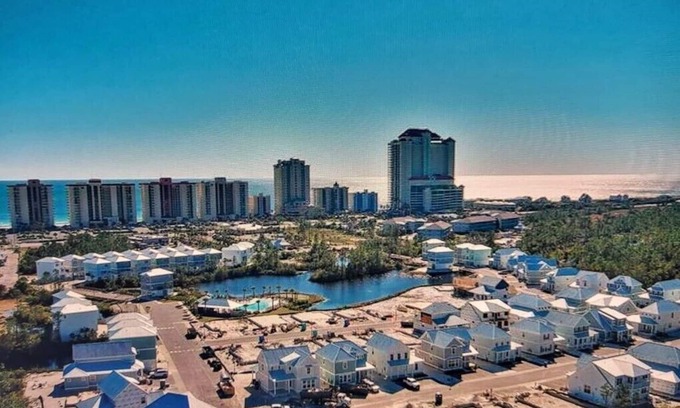 Orange Beach Cottage | Summer Salt | 24181 Pepper Lane | Island Waves