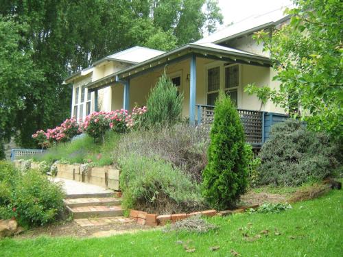 Main Ridge Bed & Breakfast | Summerhill Farm B&B