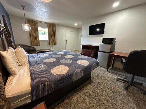 Dayton Hotel | Summit Inn - Dayton