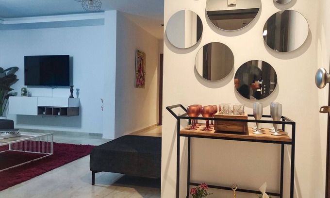 Tunis Apartment | Sumptuous Dream Getaway
