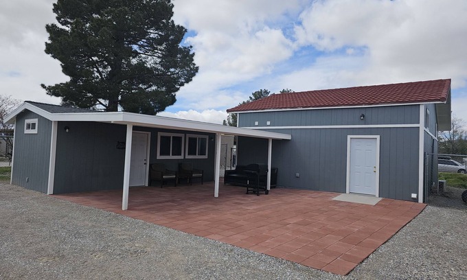 Pahrump Cabin | Sun Cabin #3 Mountain View