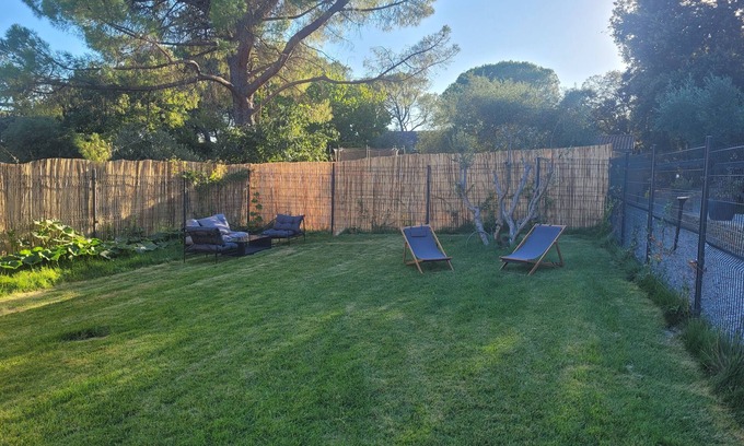 Uzes House | sun cottage