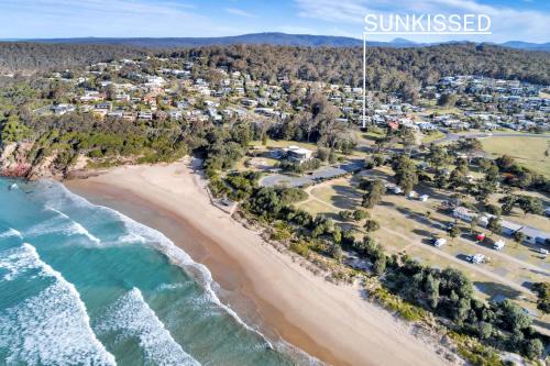 Pambula Beach House | Sun Kissed - As close as you get to Pambula Beach