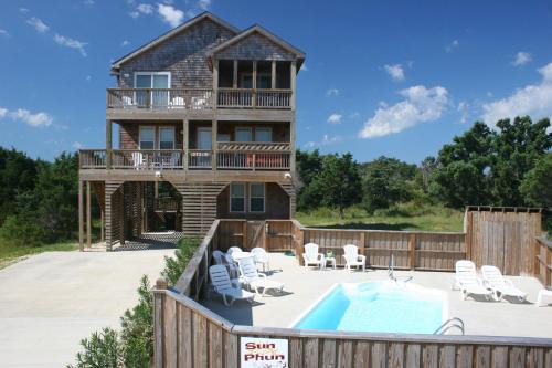 Hatteras House | Sun Phun #10HH