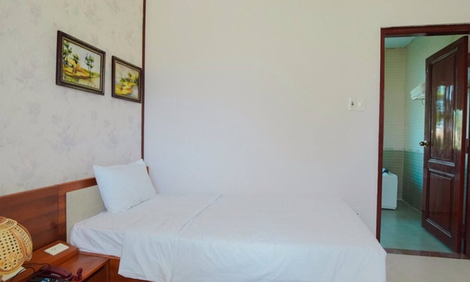 Thuan An Resort | Sun & Sea Resort- VIP Unit 8 (Lagoon Vip/Garden Vip view)