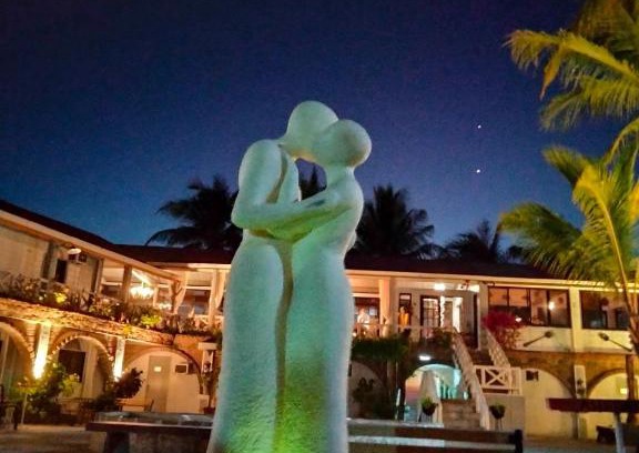 Candelaria Hotel | Sunbloom Beachfront Hotel and Restaurant Zambales