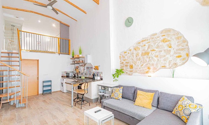 Alicante Apartment | Suncastle Romantic Loft!