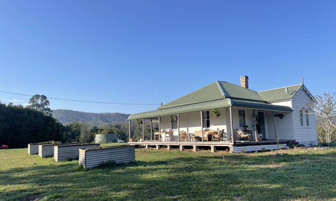 Brierfield Other | Sundance River front farm Stay