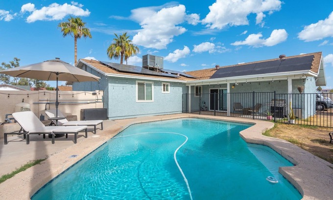 East Mesa House | Sunfit Dreams | 2BD, BBQ, Pool & Fitness