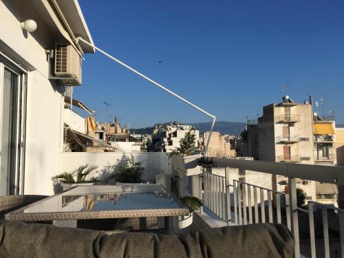 Omonia Apartment | Sunkissed Rooftop Apartments