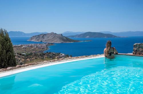 Kontos Villa | Sunkissed Villa