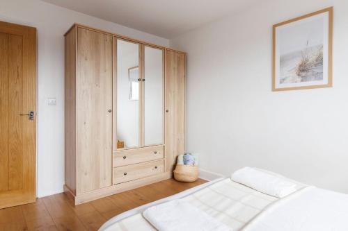 East Wittering Apartment | Sunny 1 bedroom apartment, Ocean house, East wittering