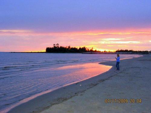 Sauble Beach Resort | Sunny Birch Cottages