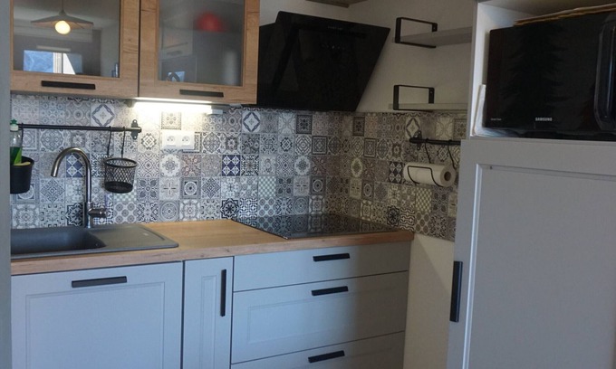 Orcieres-Merlette Apartment | Sunny cabin studio for 4 near slopes, pets allowed