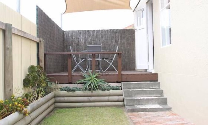 Napier Condo | Sunny - downstairs - Beach Flat