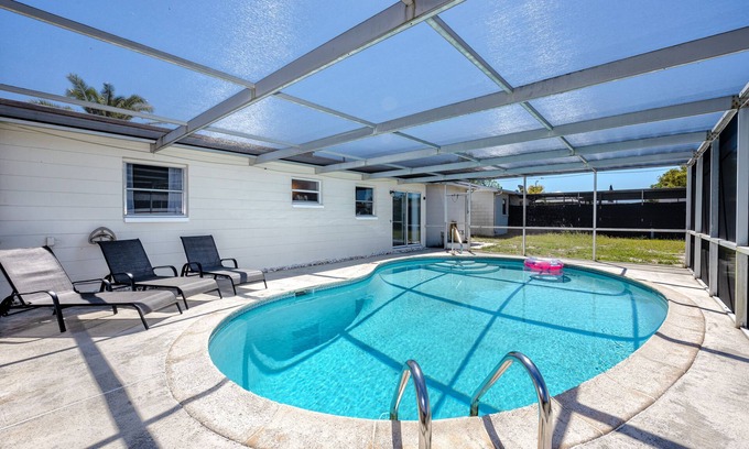 Jasmine Estates House | Sunny Escape: Vibrant Pool Home