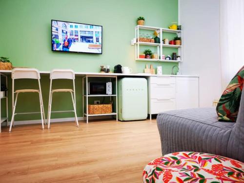 Navigli Apartment | Sunny Flat 50 meters from the metro