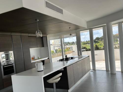 Mosta Apartment | Sunny Penthouse Central