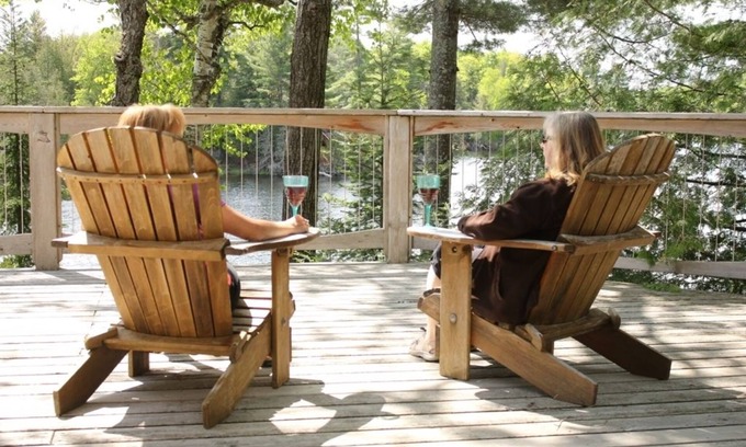 Minden Bed & Breakfast | Sunny Rock B&B Haliburton