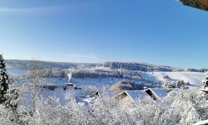 Unterkirnach Apartment | Sunny vacation apartment by the forest