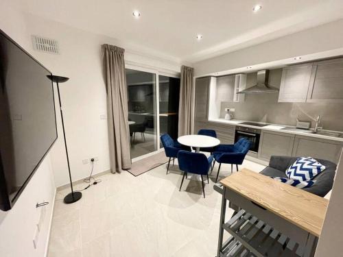 Tarxien Apartment | Sunnyside Penthouse