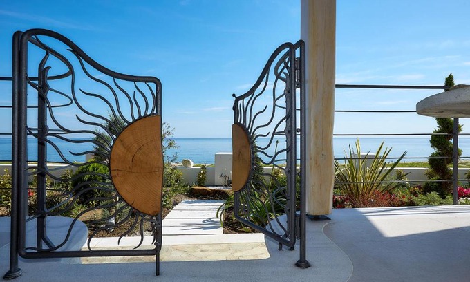 Zagora-Mouresi Apartment | Sunrise Little
