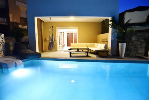 Palaio Tsifliki Villa | SUNRISE LUXURY POOL VILLA